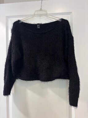 Forever 21 Black Fuzzy Sweater